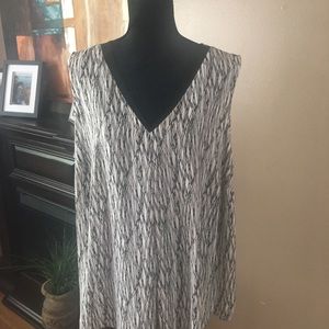 Vince Camuto sleeveless top